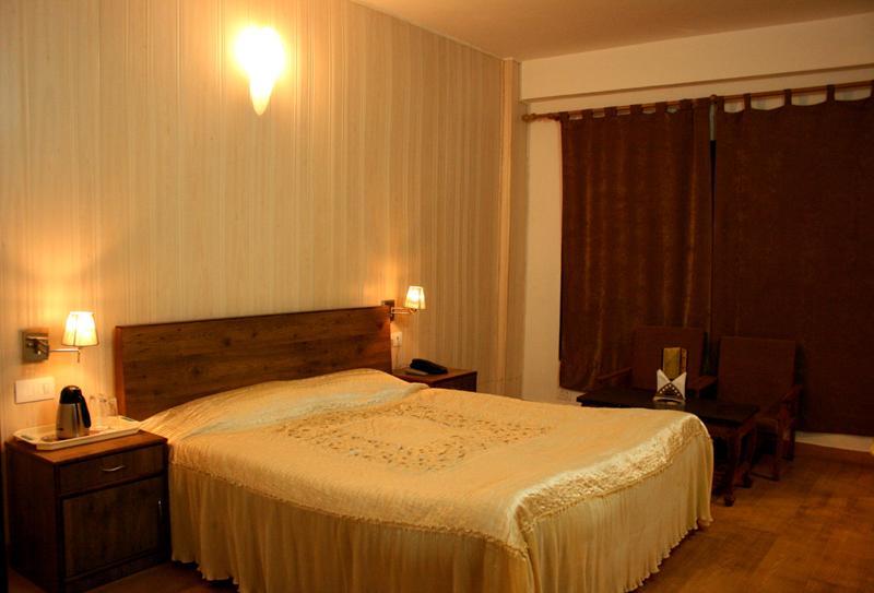 Hotel Bombay Palace Dalhousie Cameră foto